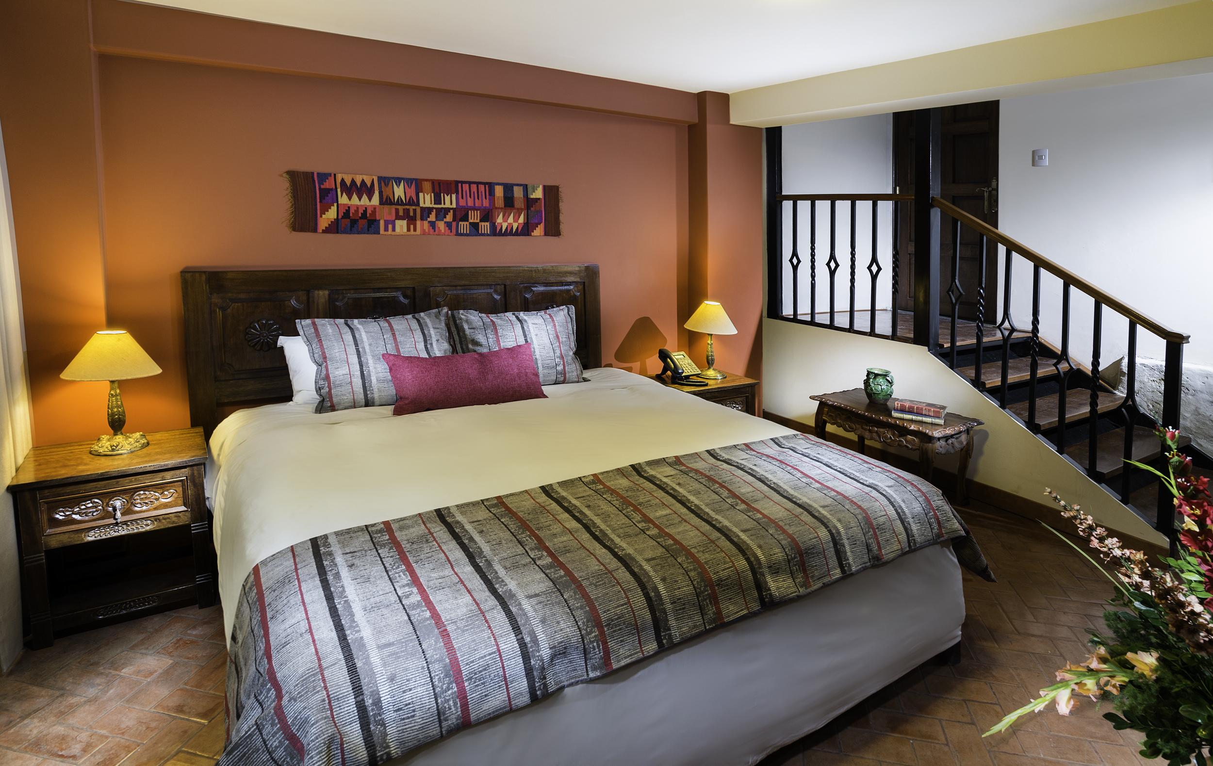 Katari Hotel At Plaza De Armas อาเรกิปา ภายนอก รูปภาพ