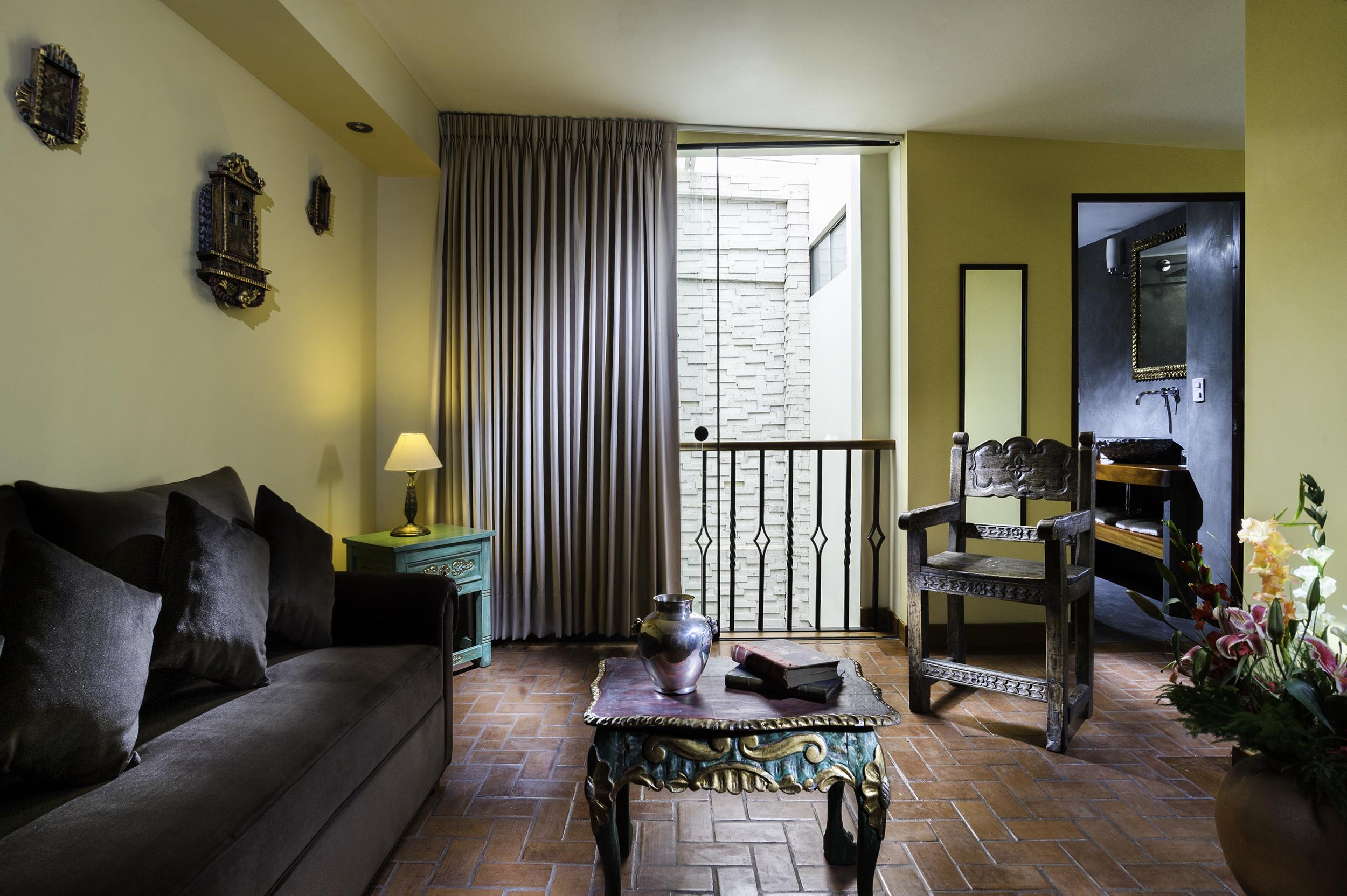 Katari Hotel At Plaza De Armas อาเรกิปา ภายนอก รูปภาพ