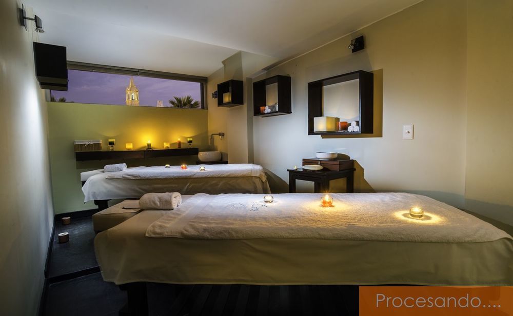Katari Hotel At Plaza De Armas อาเรกิปา ภายนอก รูปภาพ